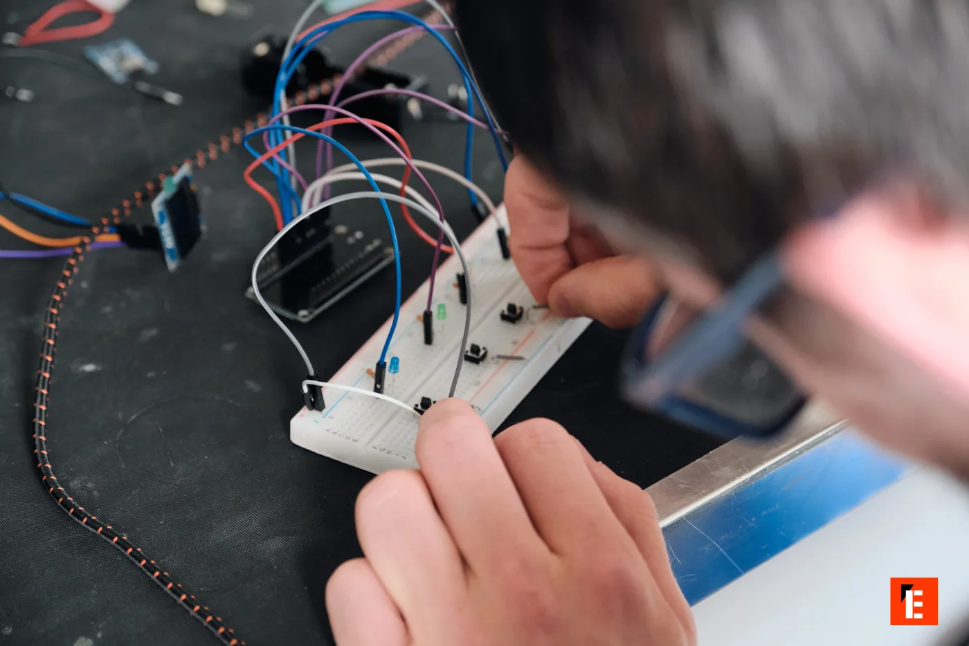 Atelier électronique
